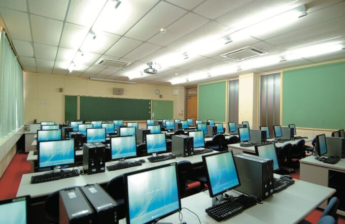 LLコンピューター教室