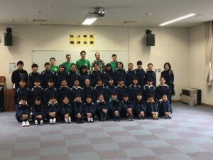 1泊2日日程で中学１年生がイングリッシュキャンプを実施しました！