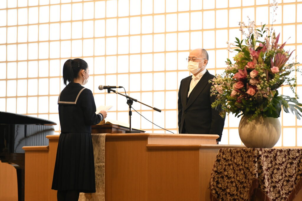 3月12日(土)『第75回 遺愛女子中学校卒業礼拝式』が執り行われました。