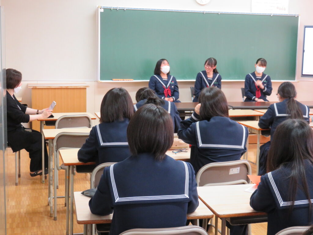 5月24日（金）遺愛女子中学校にて『先輩アドバイス』が開催されました。